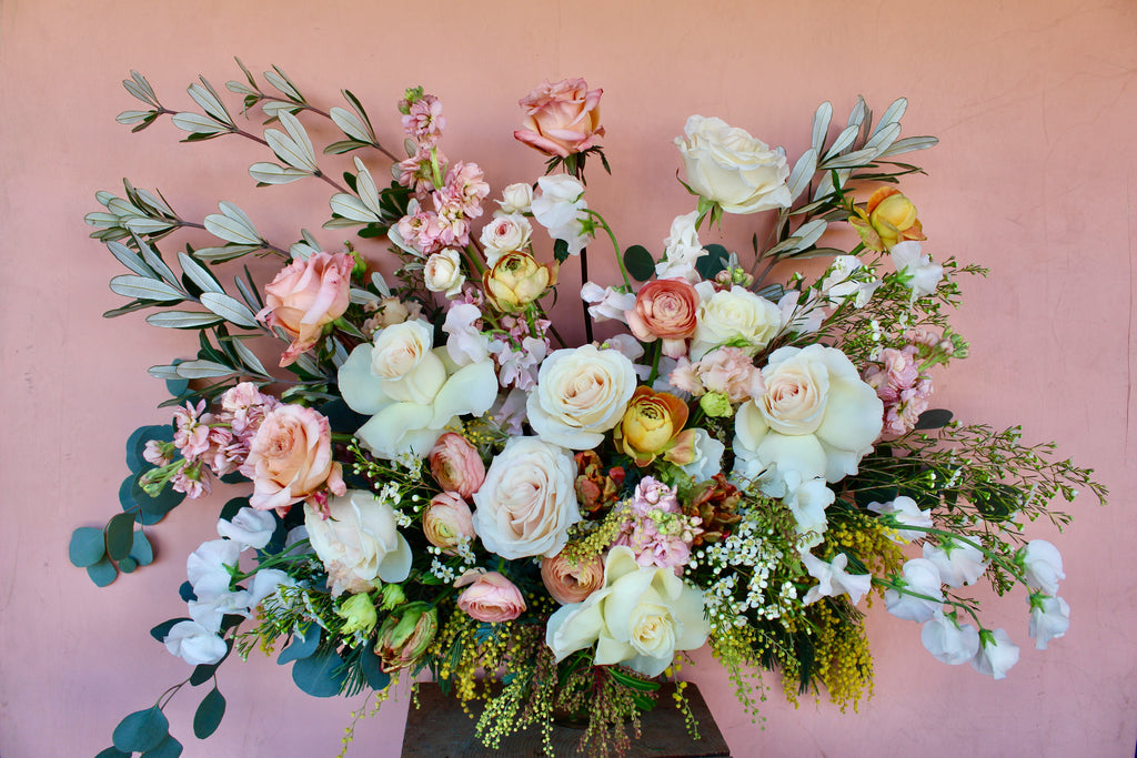 Fresh Flowers & Plant Deliveries – Solabee Flowers & Botanicals