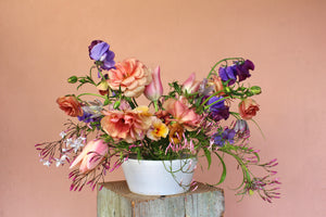 Arranging with a Flower Frog Workshop (4/27)